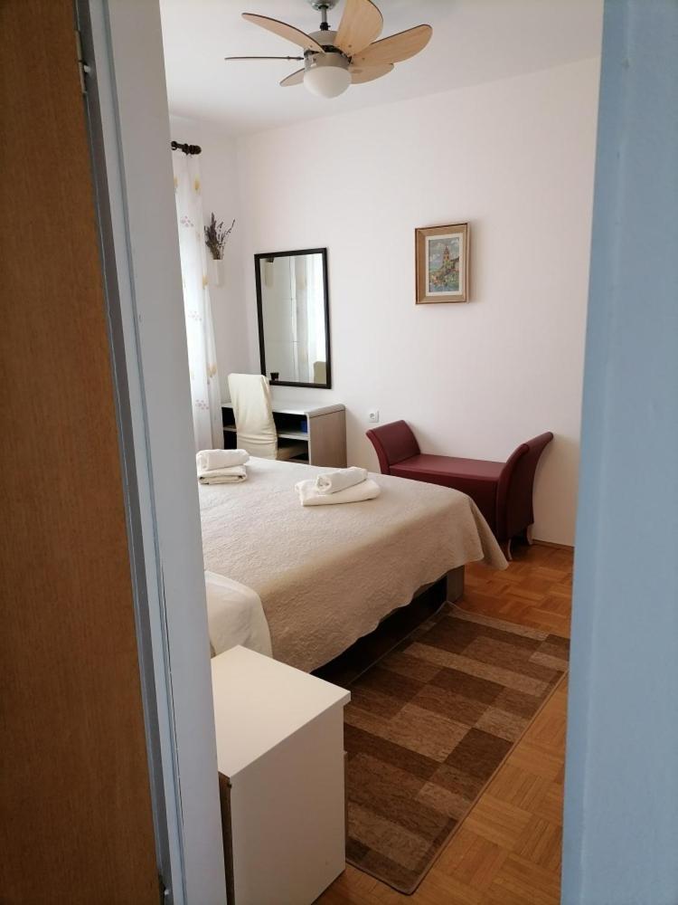 Studio Jasna Brzac Luaran gambar